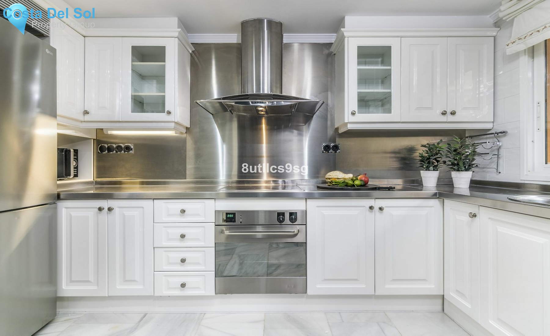 Middle Floor Apartment in Nueva Andalucía-1482116