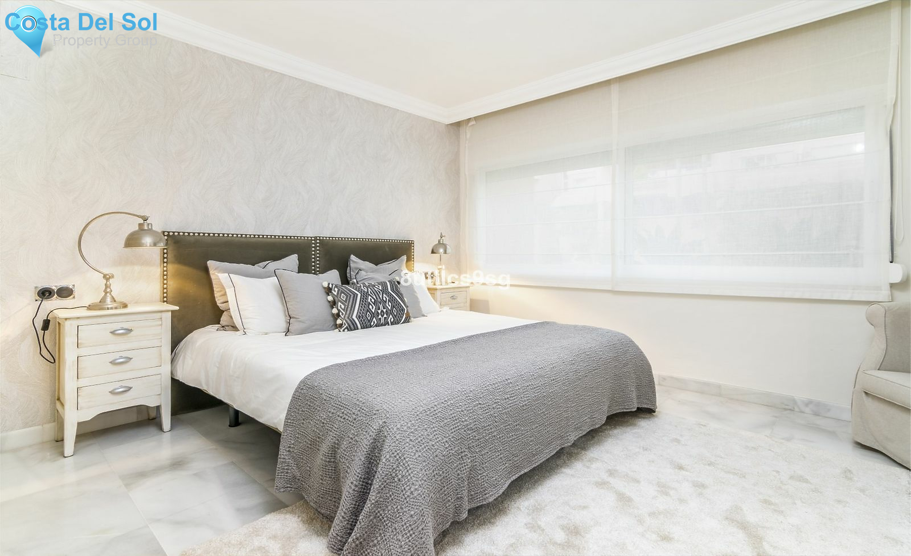 Middle Floor Apartment in Nueva Andalucía-1482108