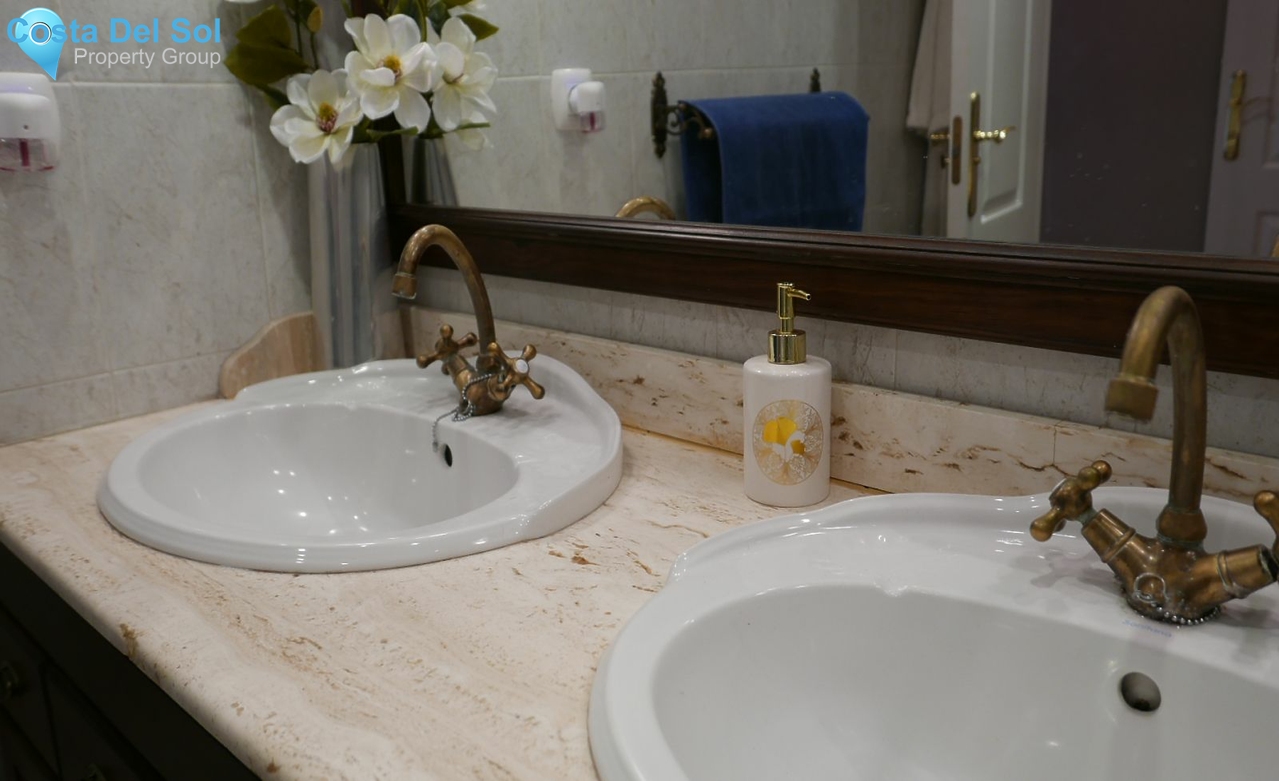 Middle Floor Apartment in Nueva Andalucía-1487023