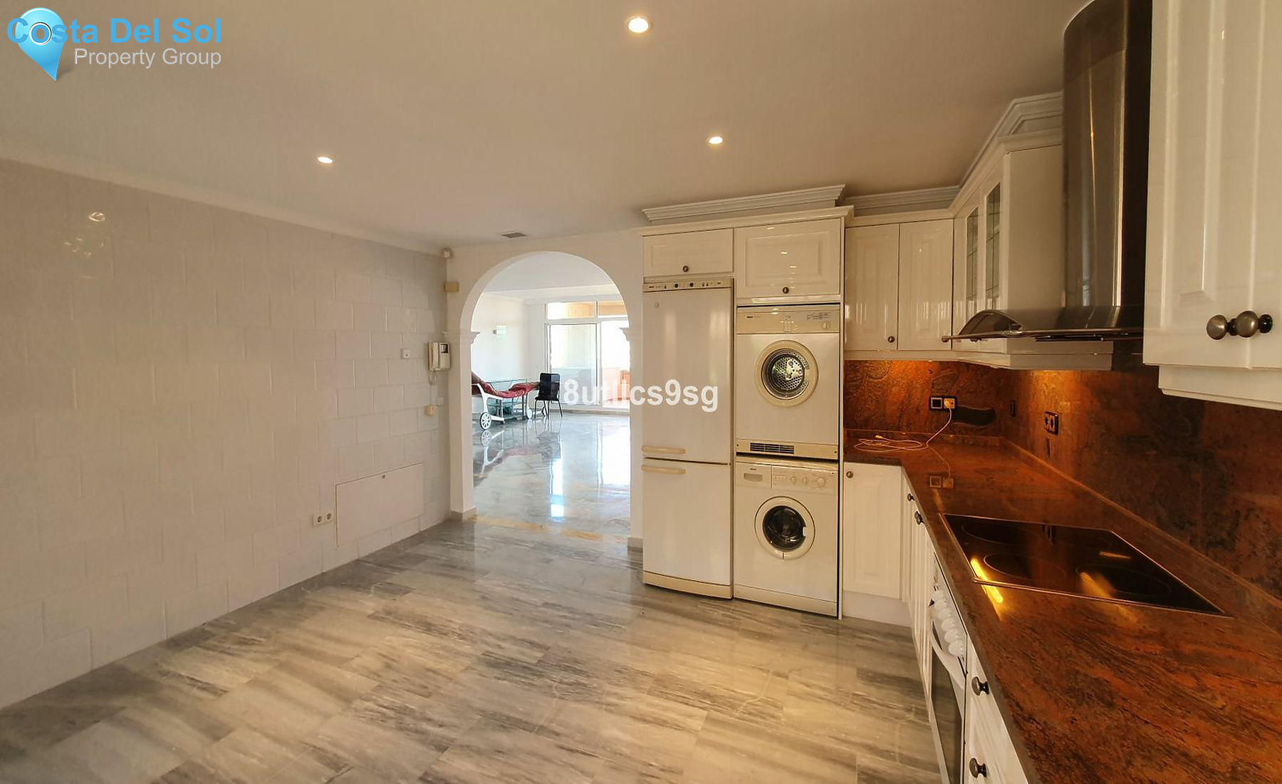 Middle Floor Apartment in Nueva Andalucía-1521411