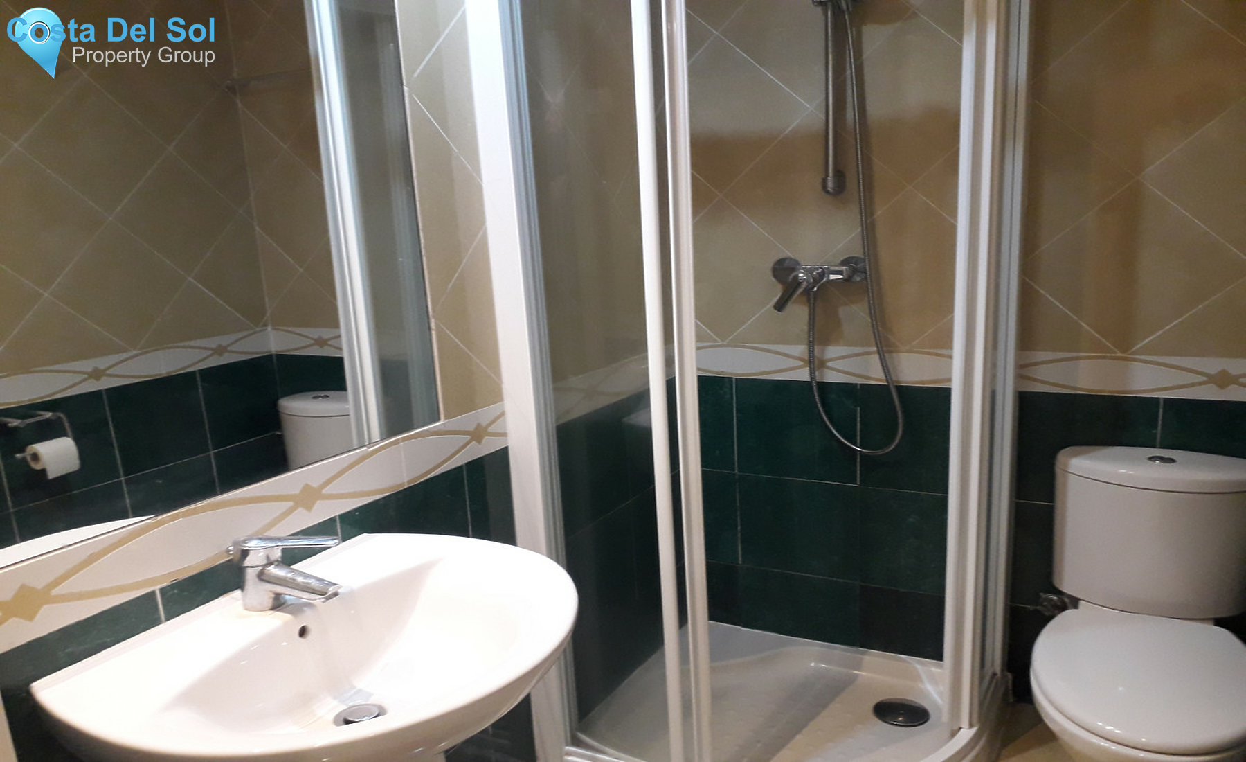 Middle Floor Apartment in Puerto Banús-1373012
