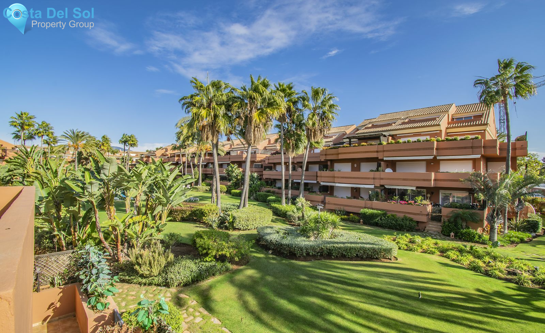Middle Floor Apartment in Puerto Banús-1164279