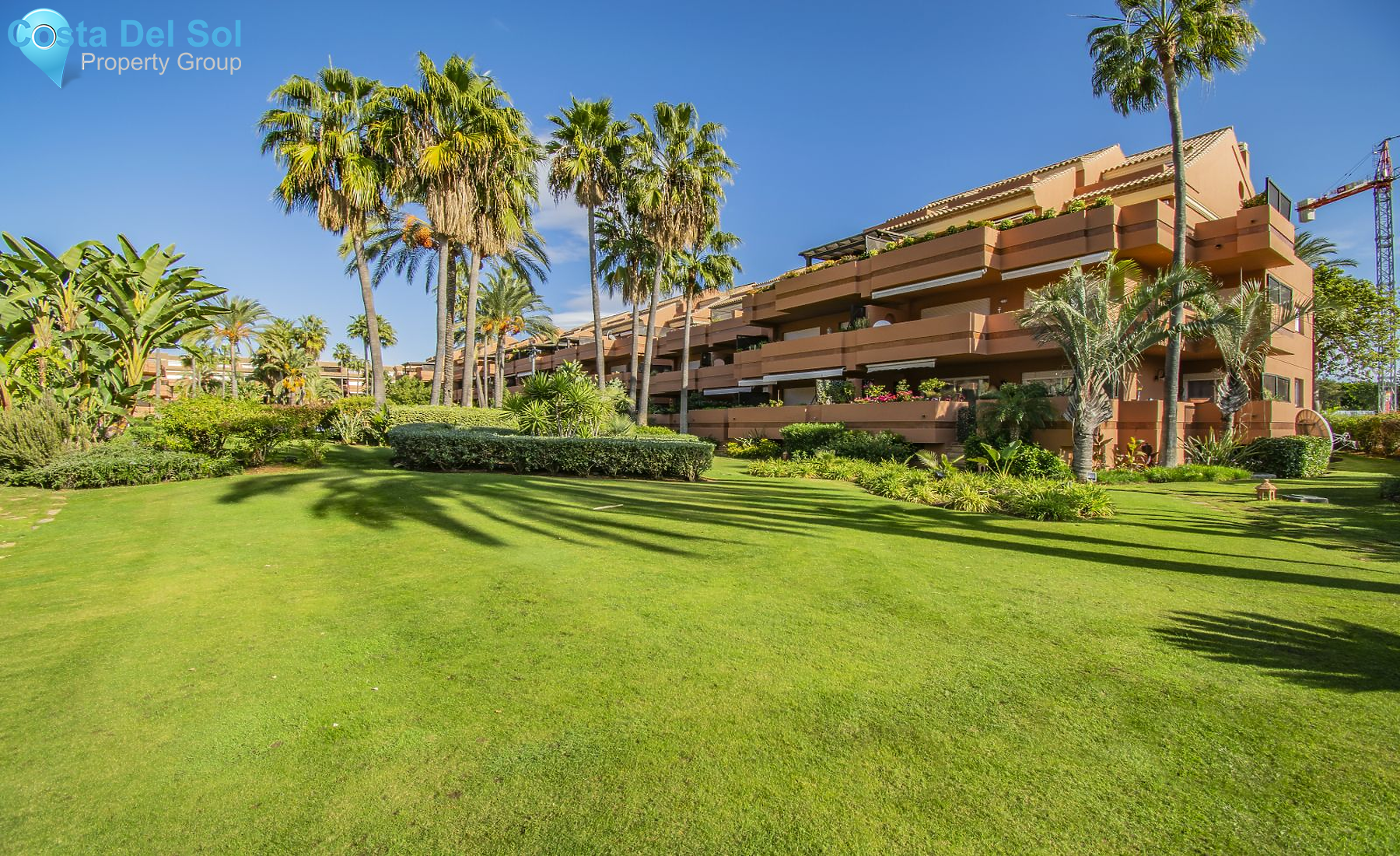 Middle Floor Apartment in Puerto Banús-1164271