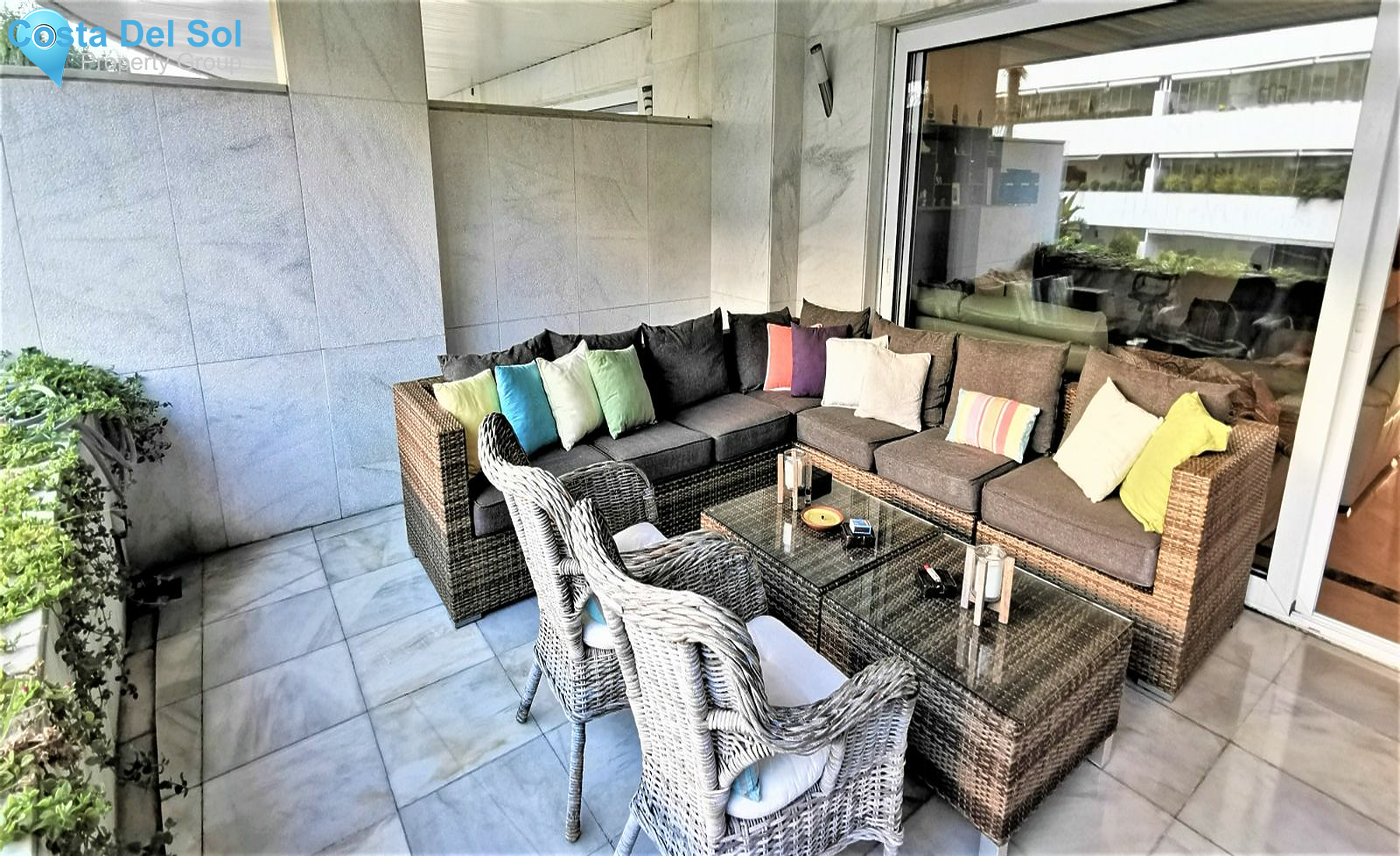 Middle Floor Apartment in Puerto Banús-1200157