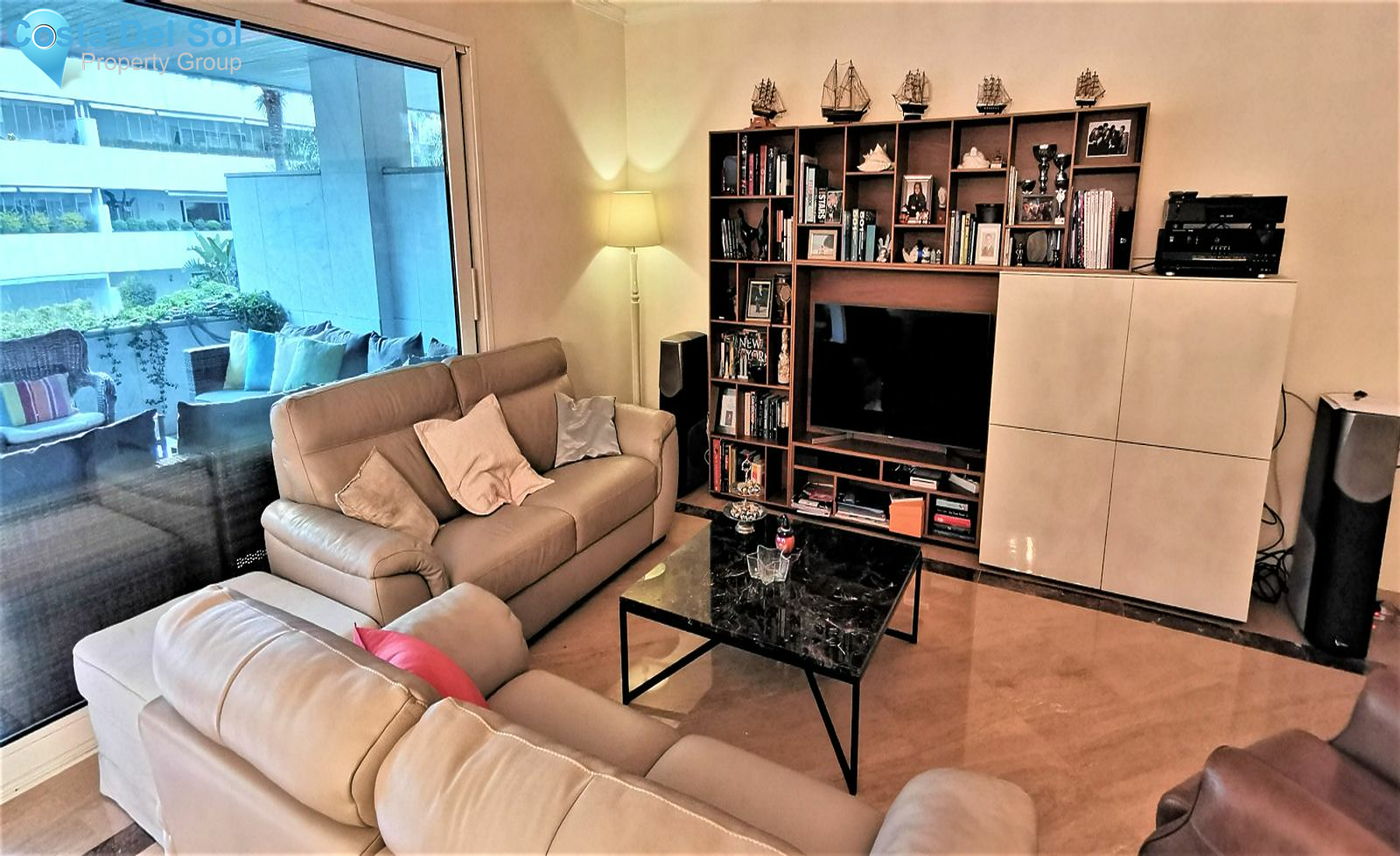 Middle Floor Apartment in Puerto Banús-1200166