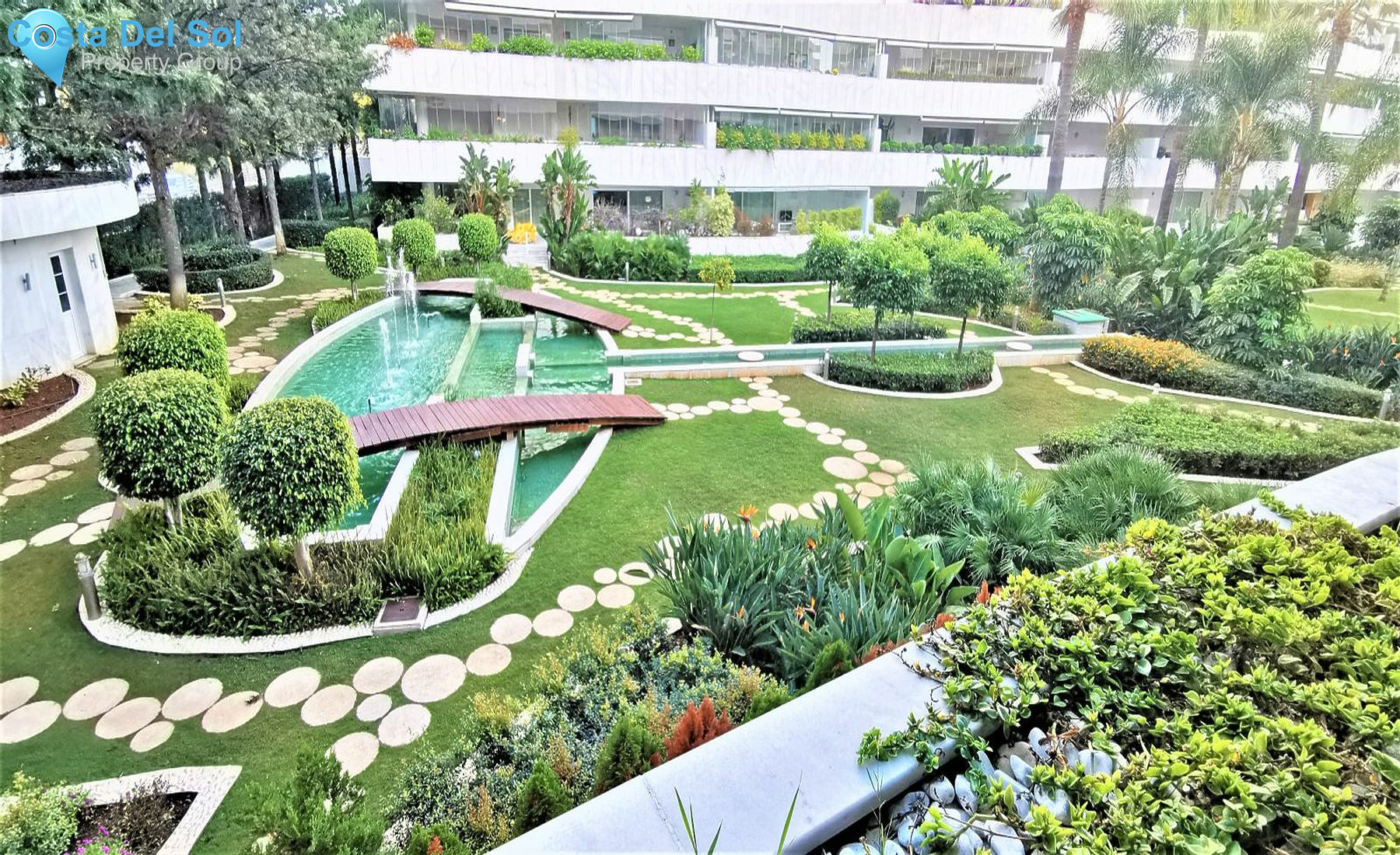 Middle Floor Apartment in Puerto Banús-1200161