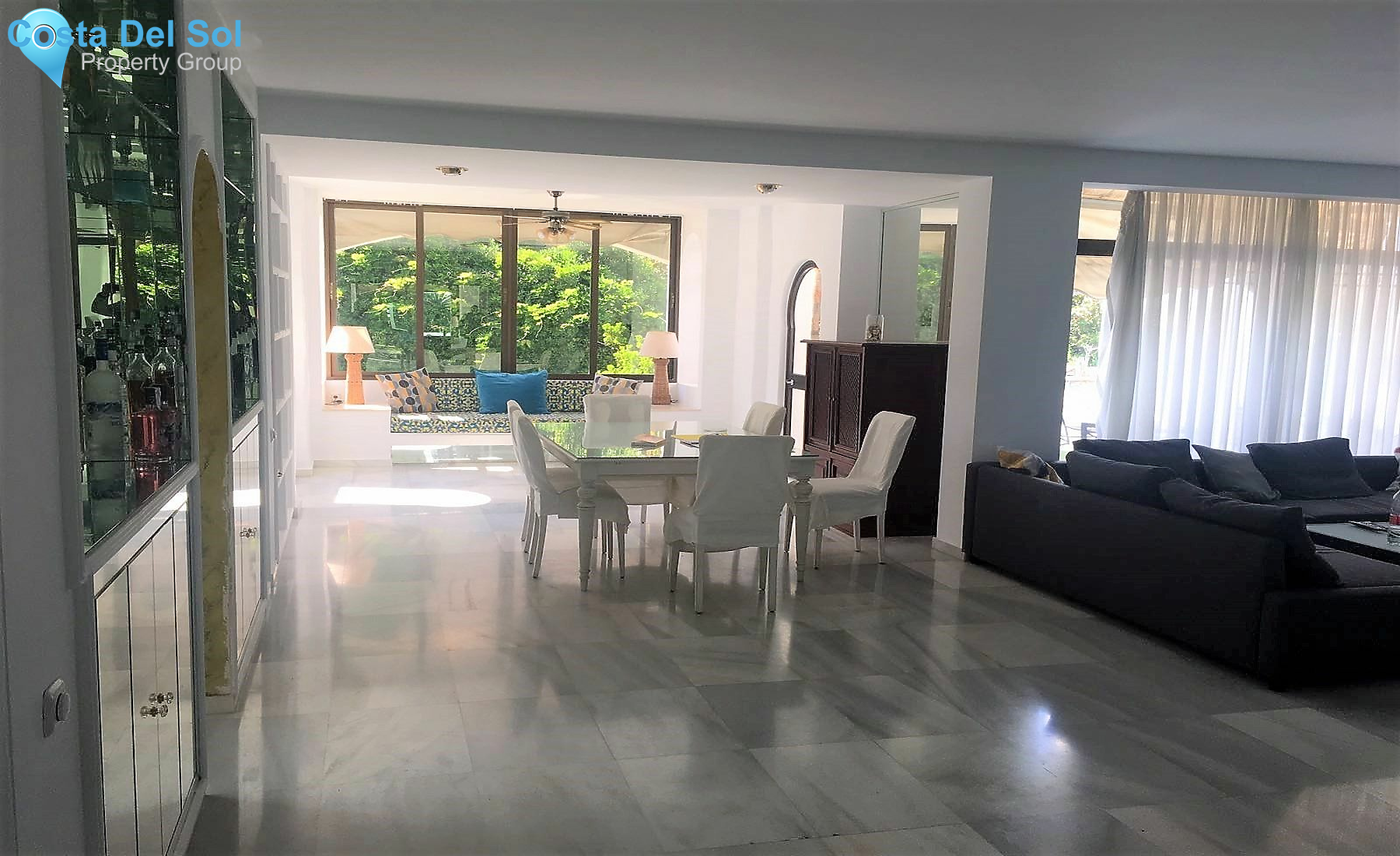 Middle Floor Apartment in Puerto Banús-1202454
