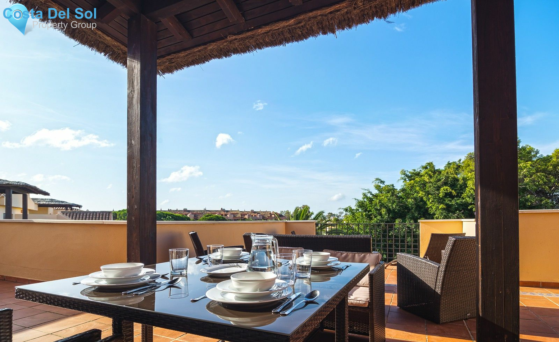 Middle Floor Apartment in Puerto Banús-1203359