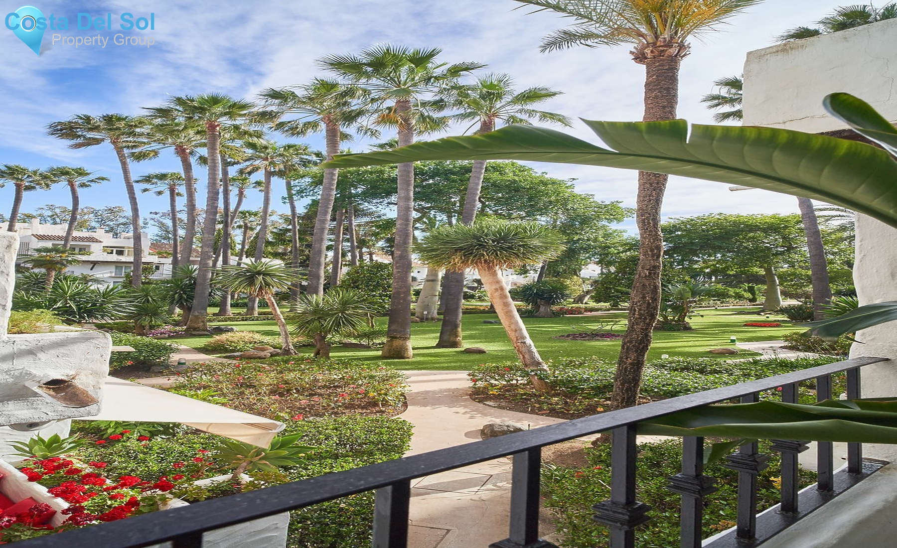 Middle Floor Apartment in Puerto Banús-1483168