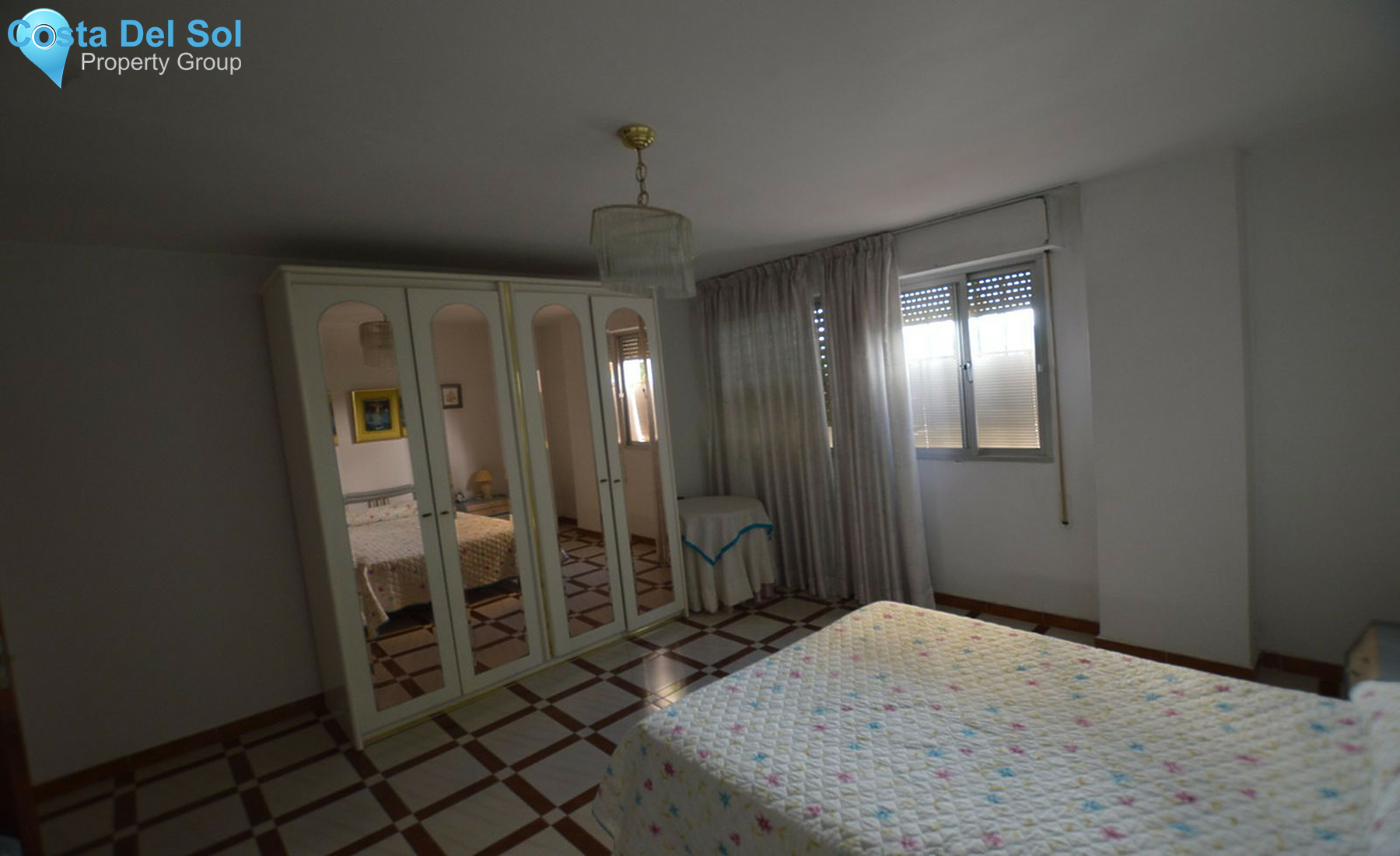 Middle Floor Apartment in San Pedro de Alcántara-1257910