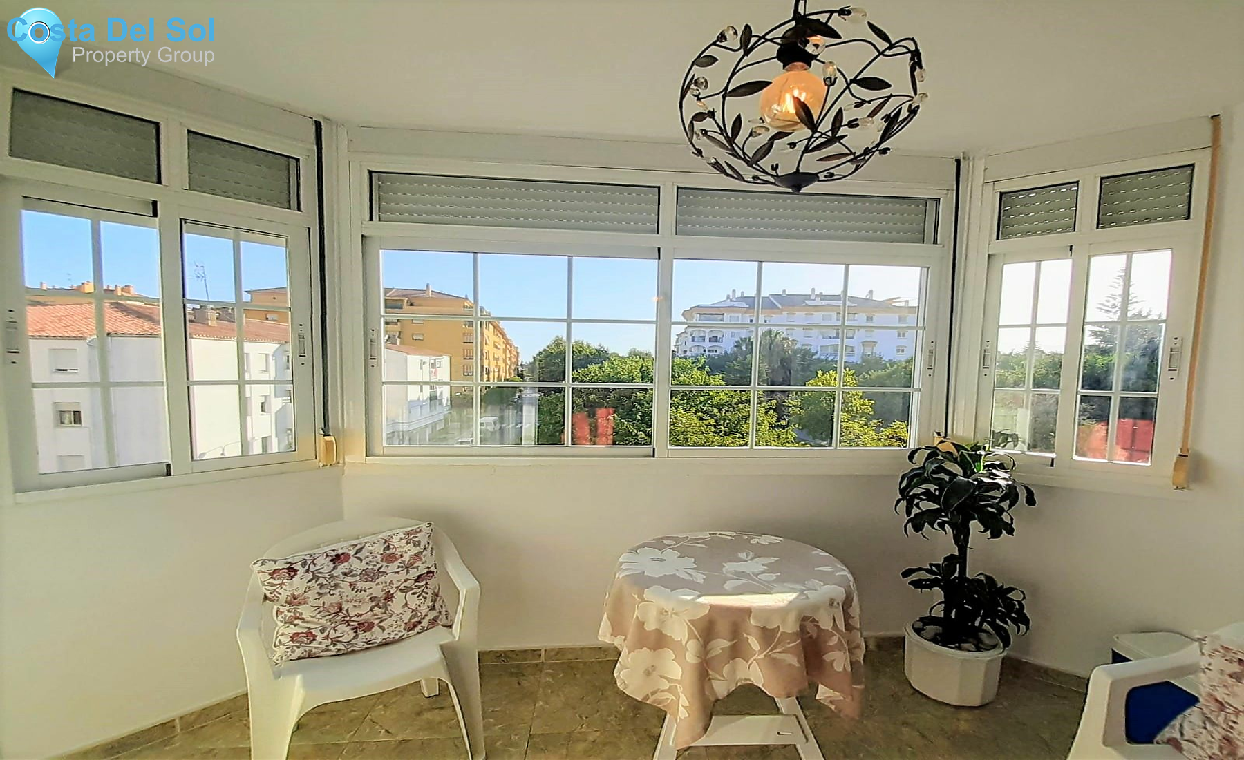 Middle Floor Apartment in San Pedro de Alcántara-1195254