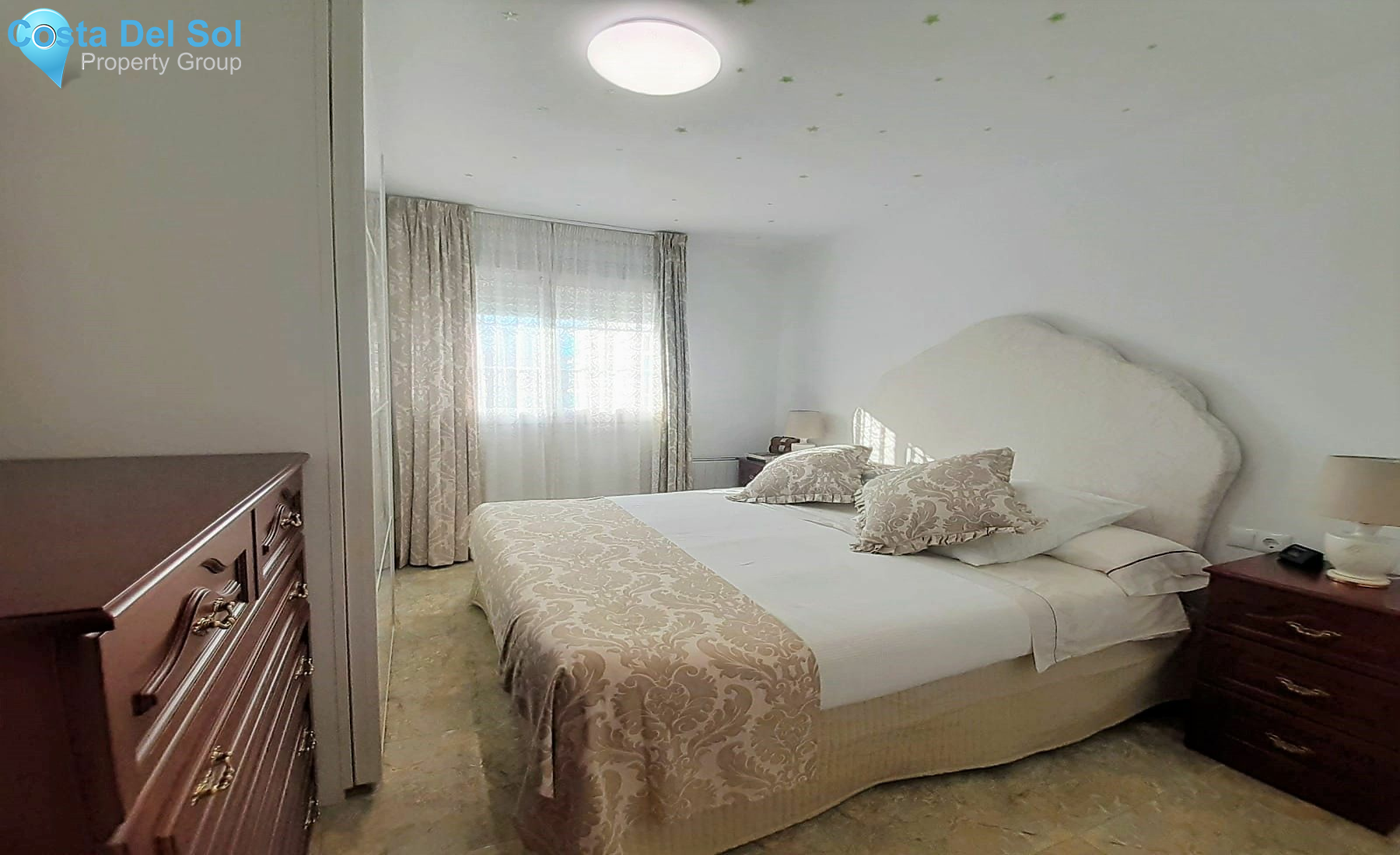 Middle Floor Apartment in San Pedro de Alcántara-1195256