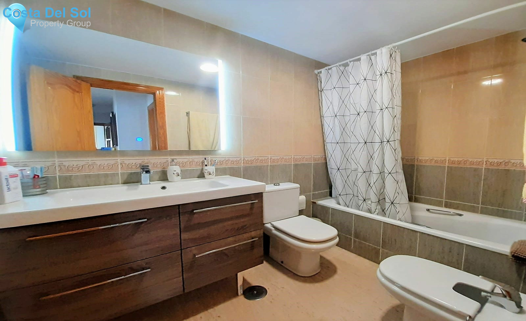 Middle Floor Apartment in San Pedro de Alcántara-1195257