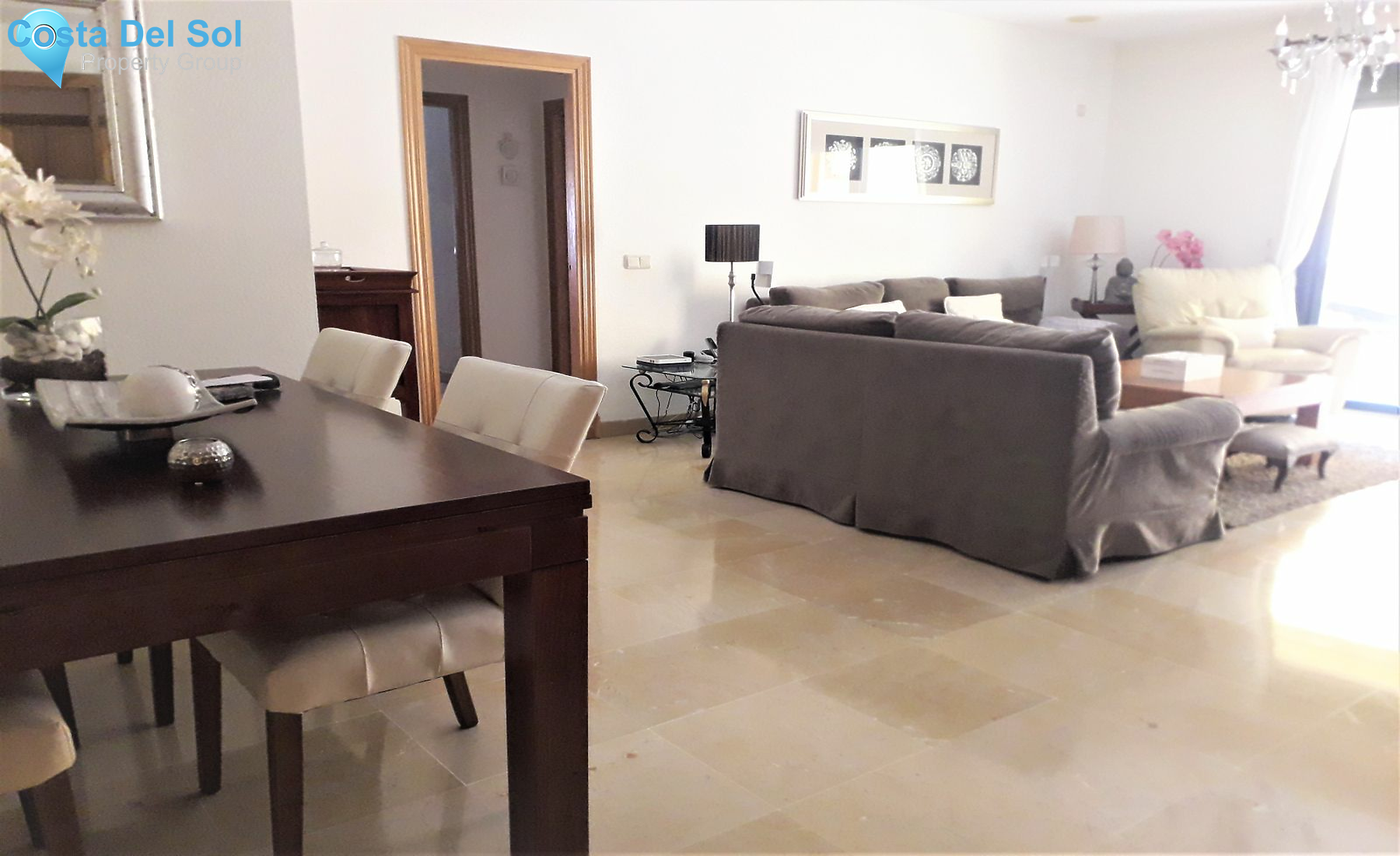 Middle Floor Apartment in San Pedro de Alcántara-1200074