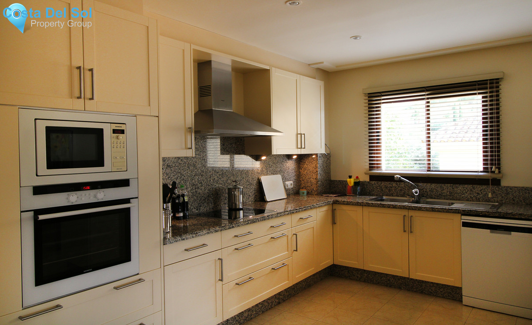Middle Floor Apartment in Sotogrande Alto-1454817