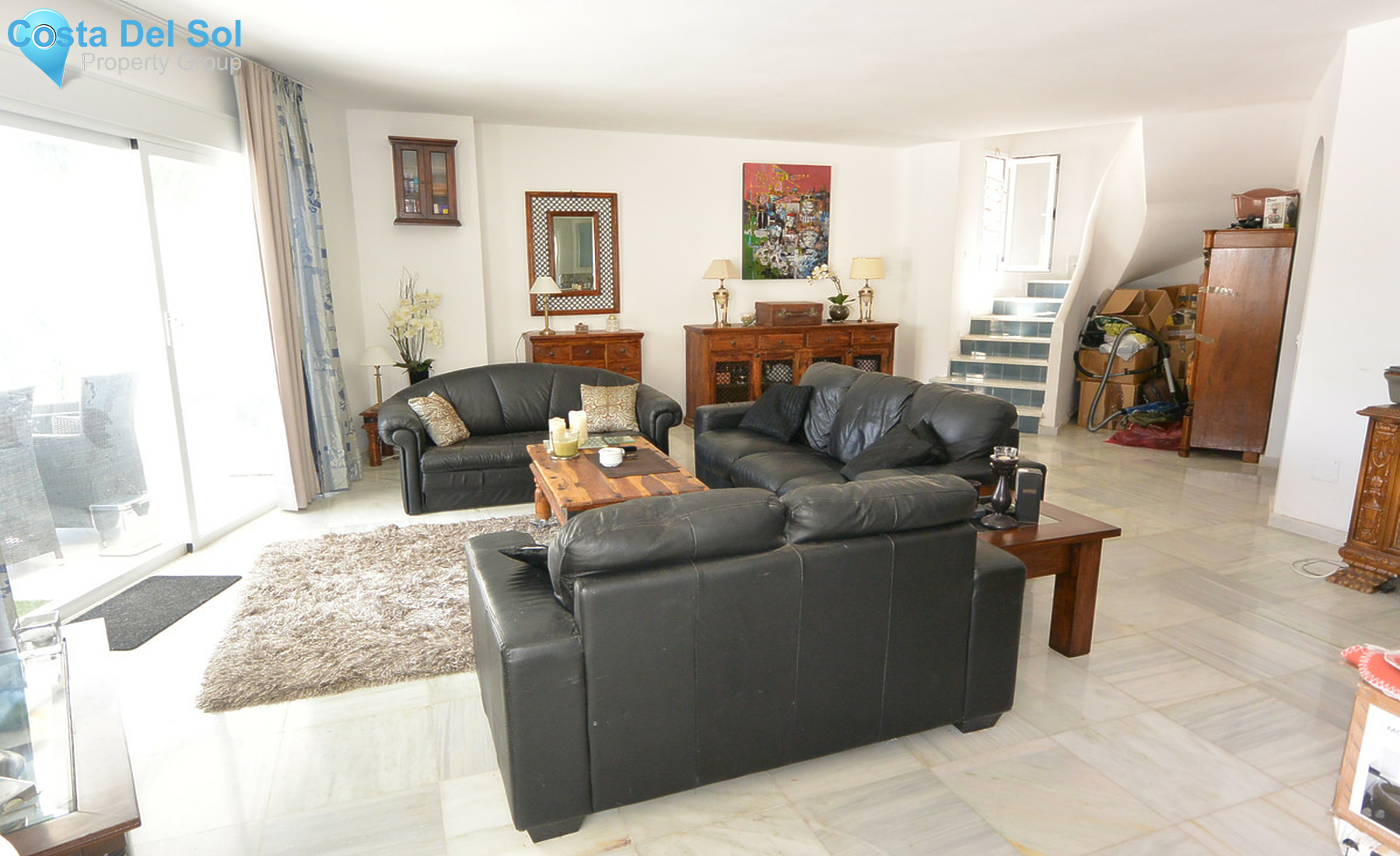 Middle Floor Apartment in The Golden Mile-1293651