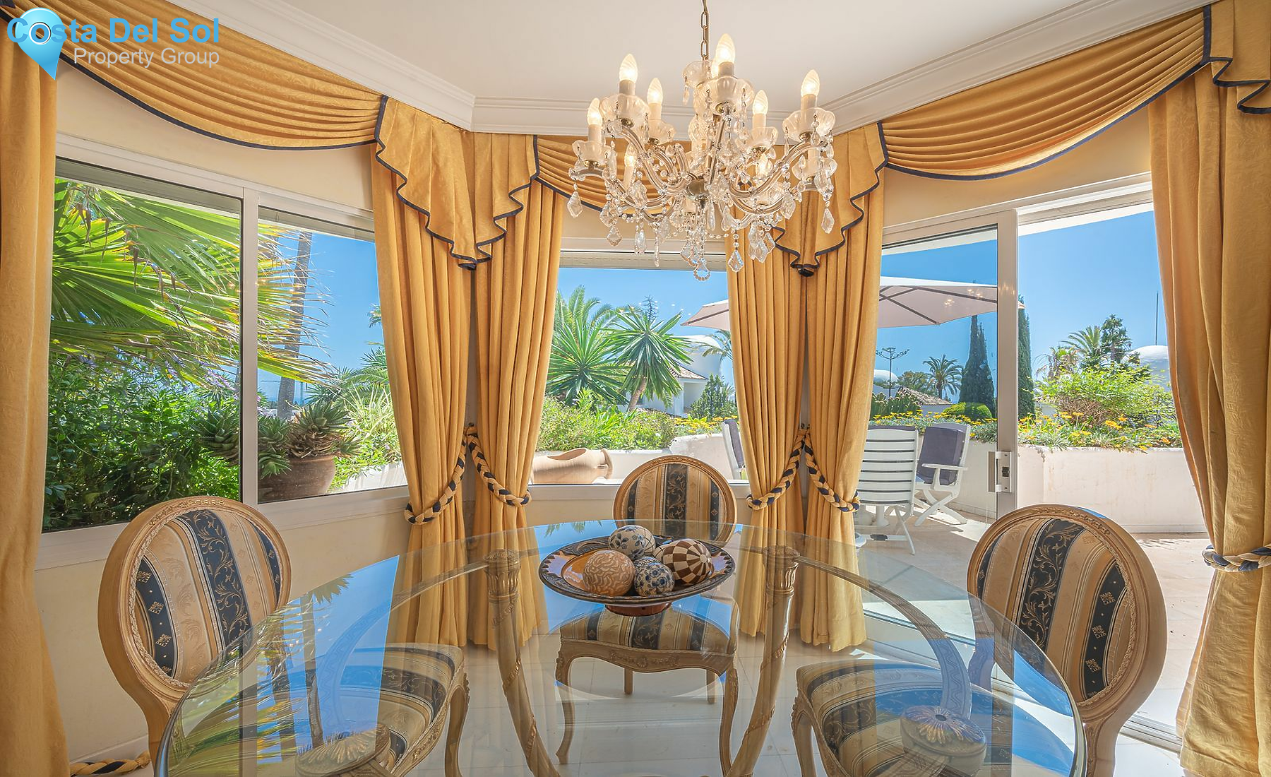 Middle Floor Apartment in The Golden Mile-1139826