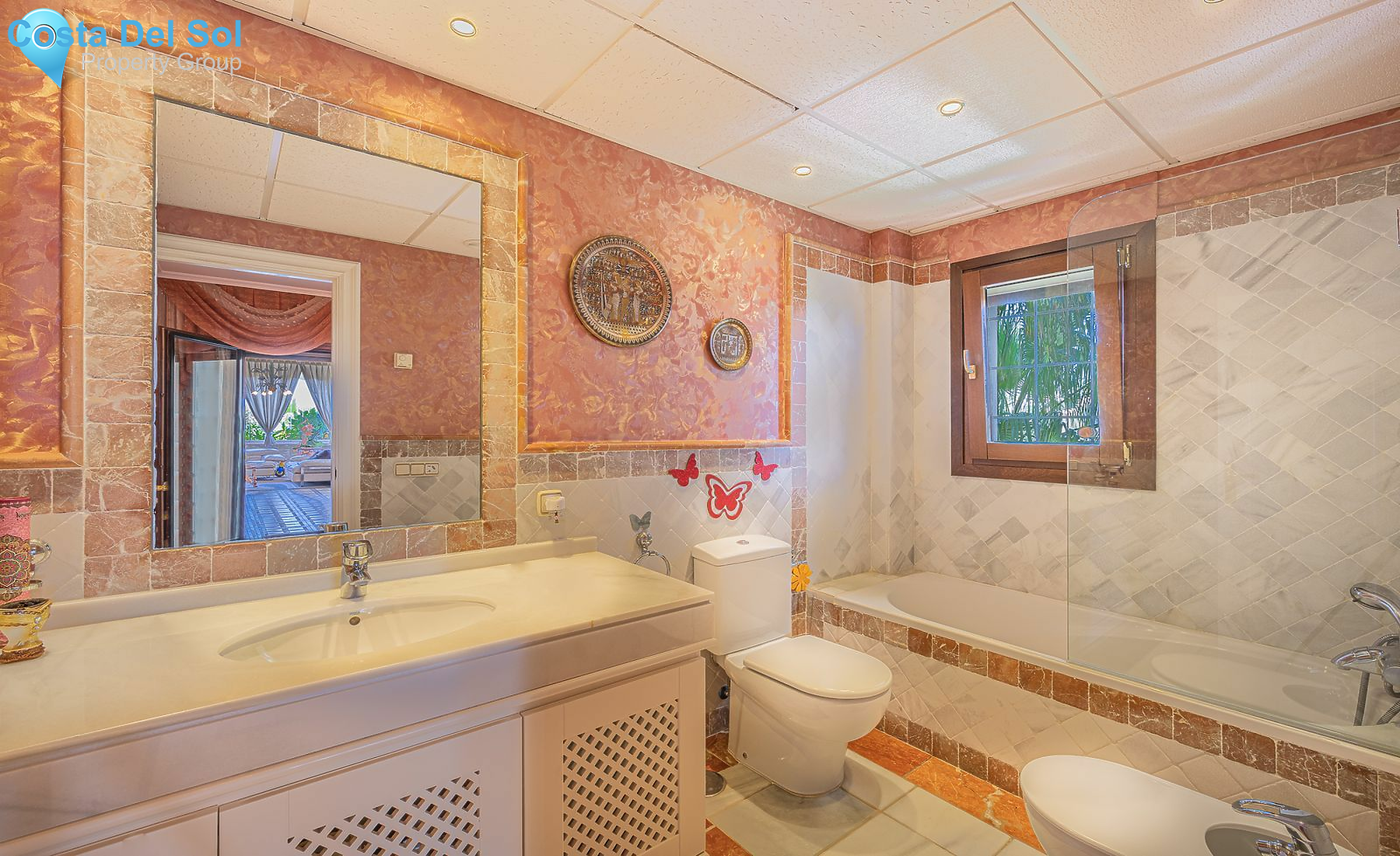 Middle Floor Apartment in The Golden Mile-1139900