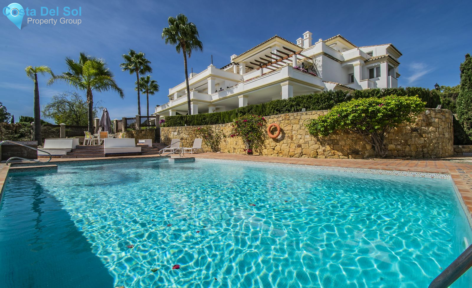 Middle Floor Apartment in The Golden Mile-1531898