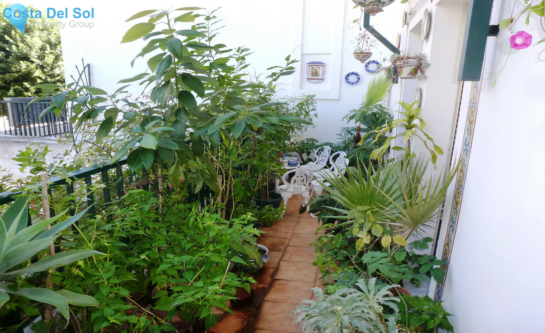 Middle Floor Apartment in Torremolinos Centro-1266133