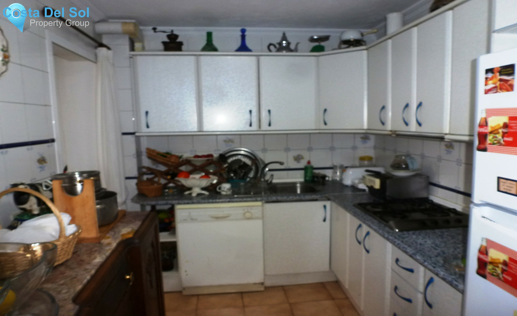 Middle Floor Apartment in Torremolinos Centro-1266122