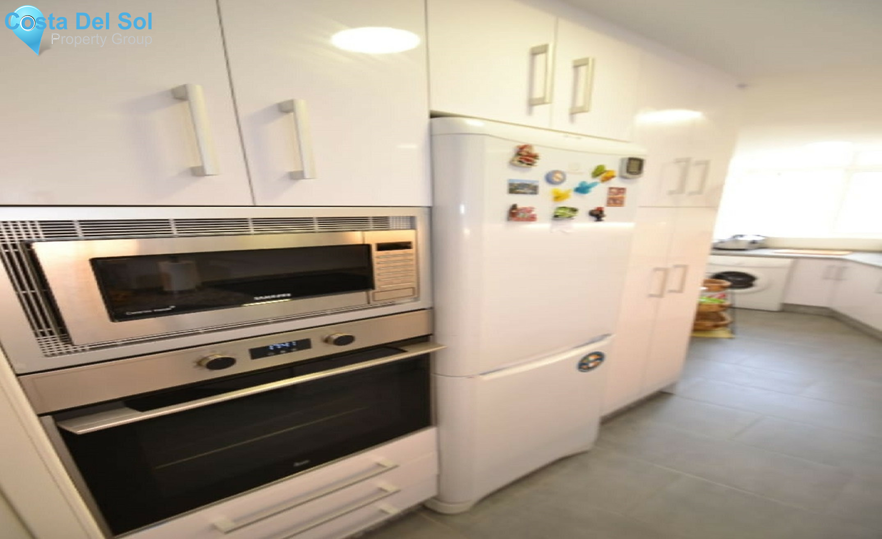 Middle Floor Apartment in Torremolinos Centro-1311674