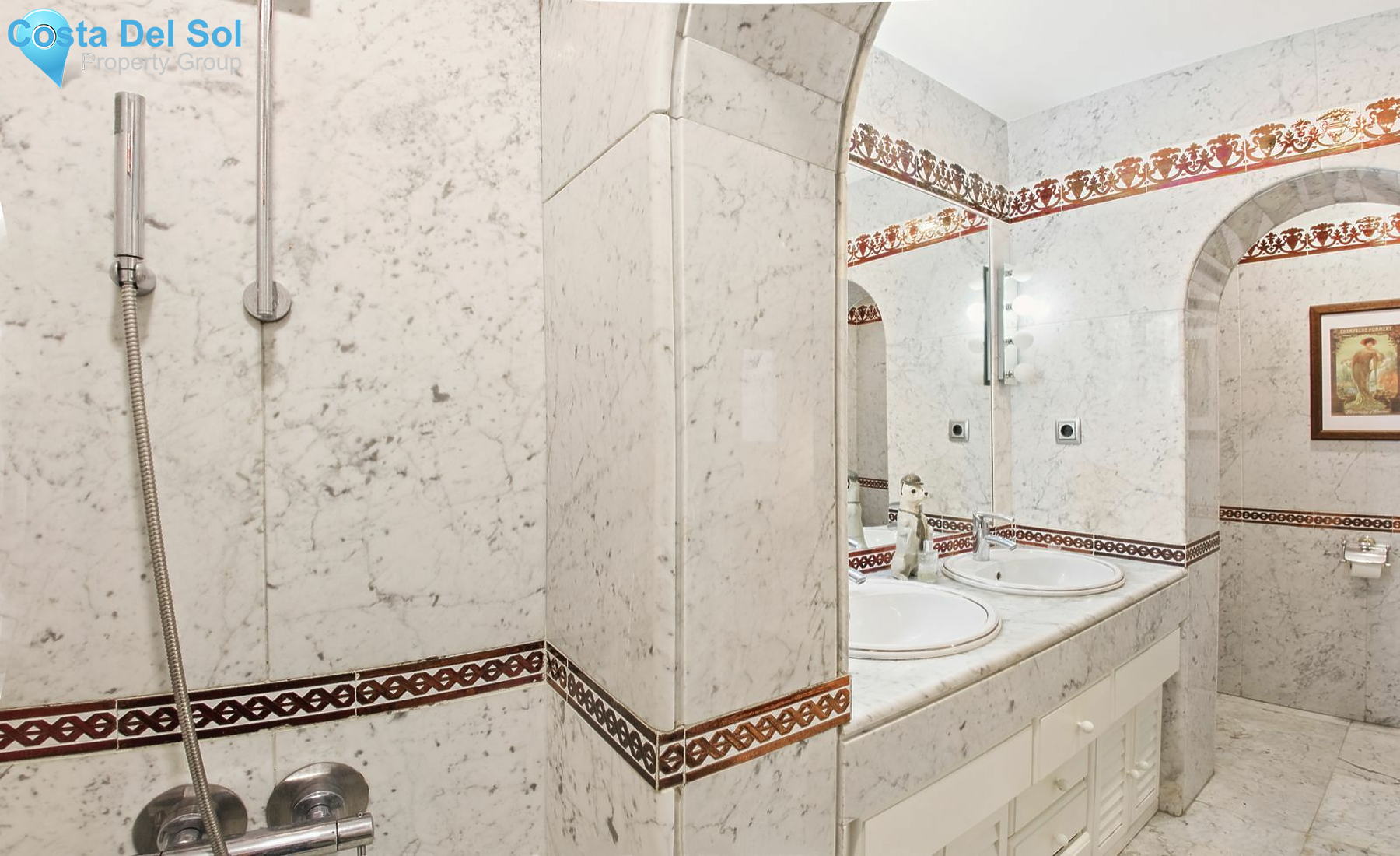 Middle Floor Apartment in Torremolinos Centro-1470720