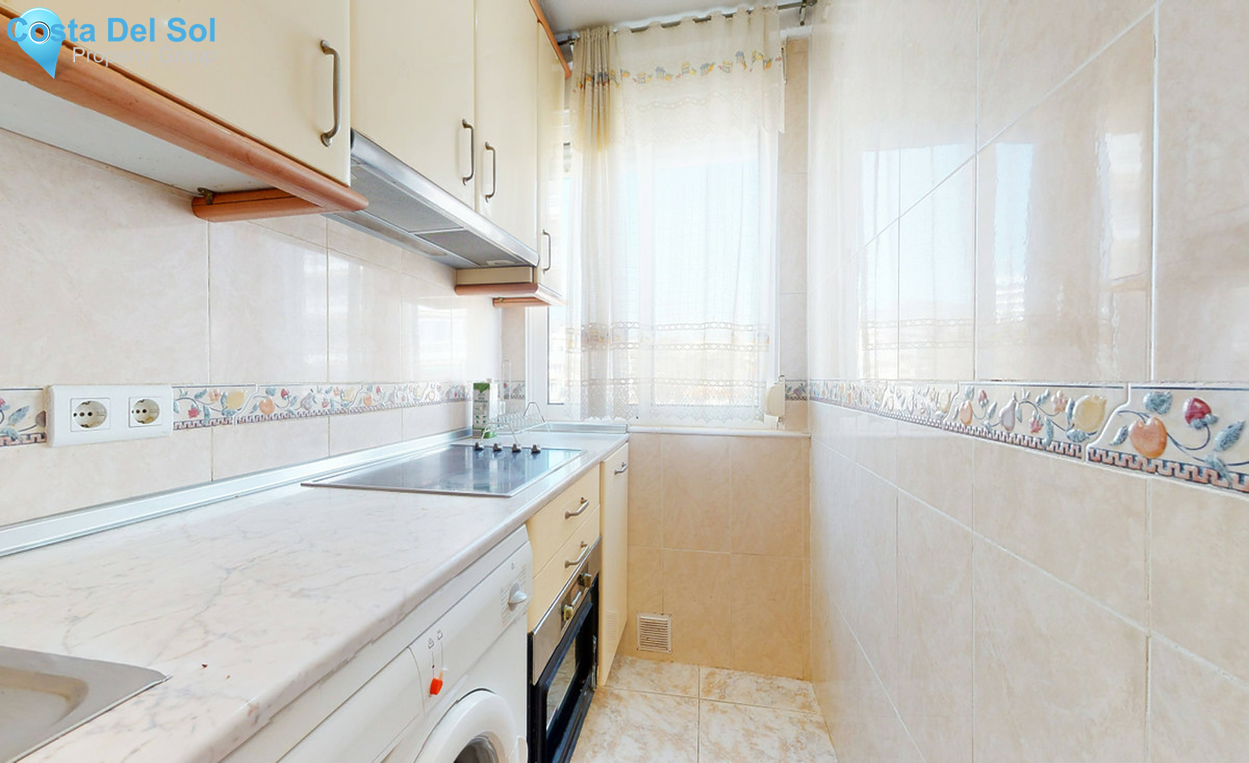 Middle Floor Apartment in Torremolinos-1301713
