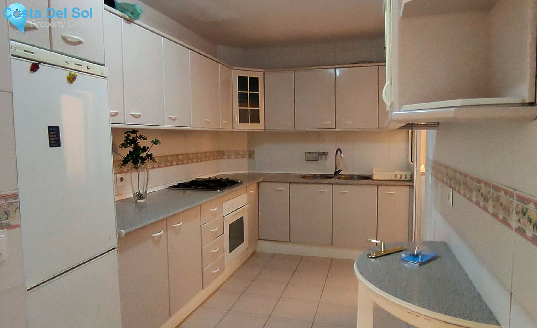 Middle Floor Apartment in Torremolinos-711991