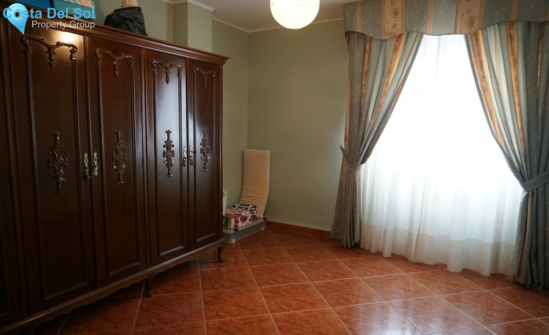 Middle Floor Apartment in Vélez-Málaga-1432811