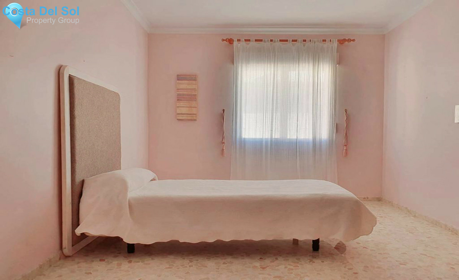 Office in Pizarra-1346853