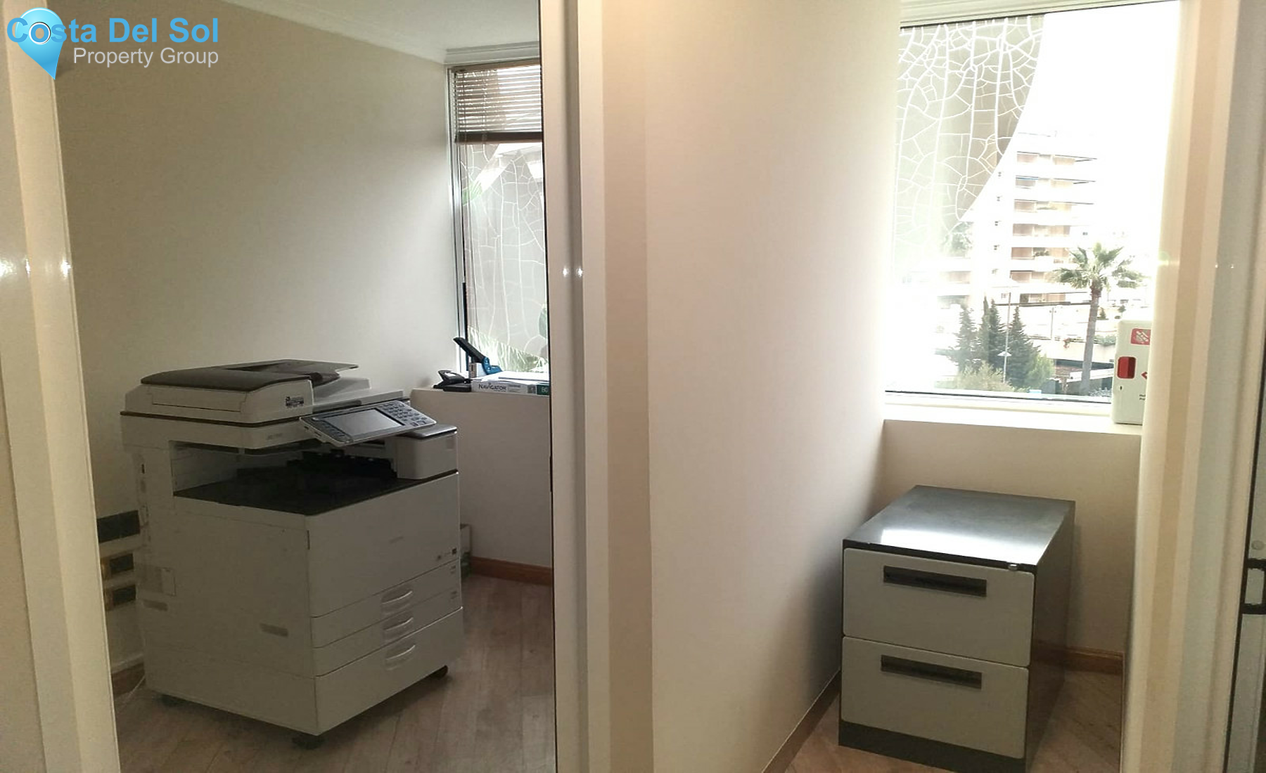 Office in Puerto Banús-1380350