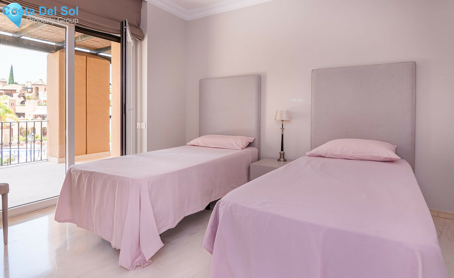 Penthouse in Estepona-1327835