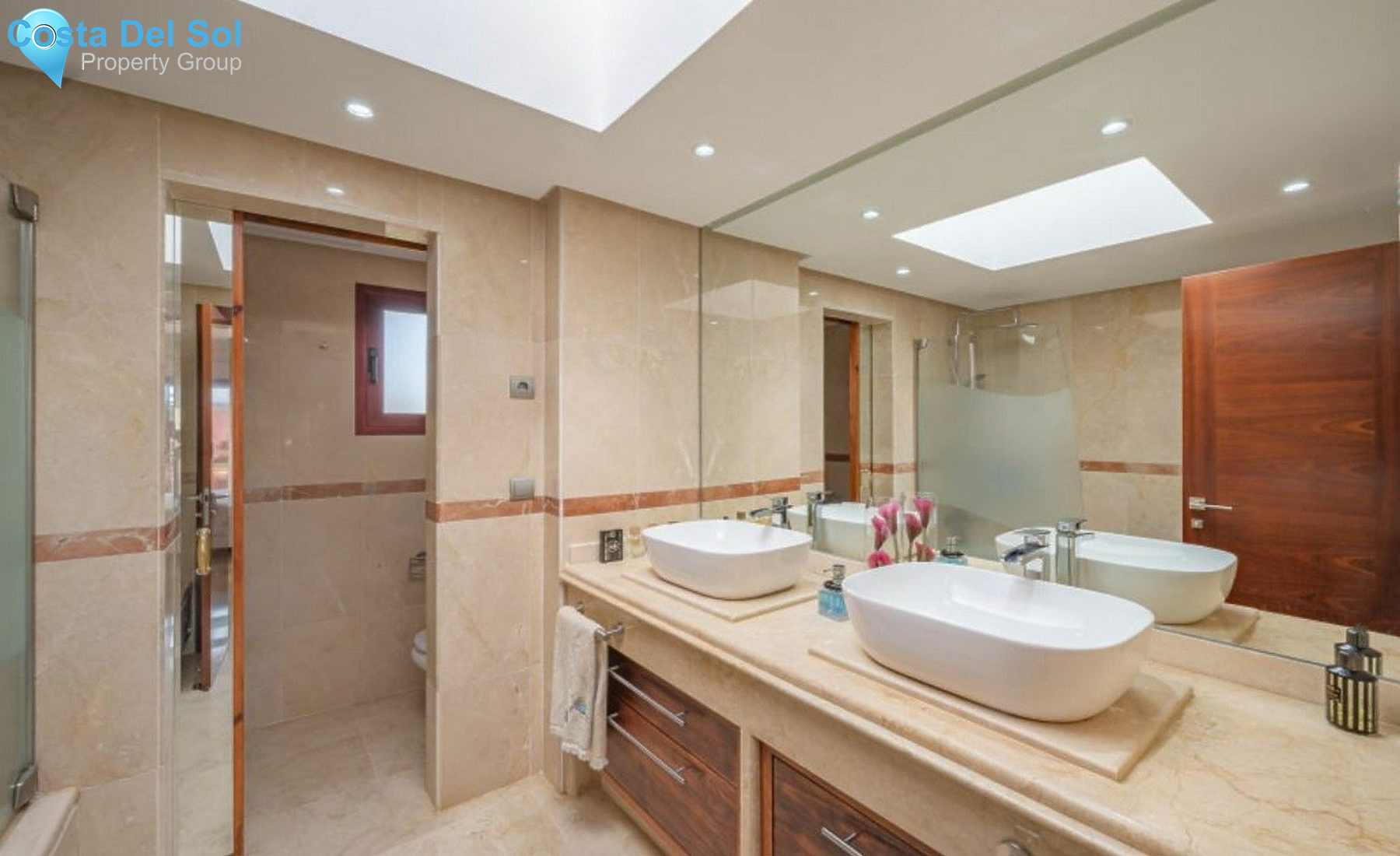 Penthouse in Las Chapas-1551392