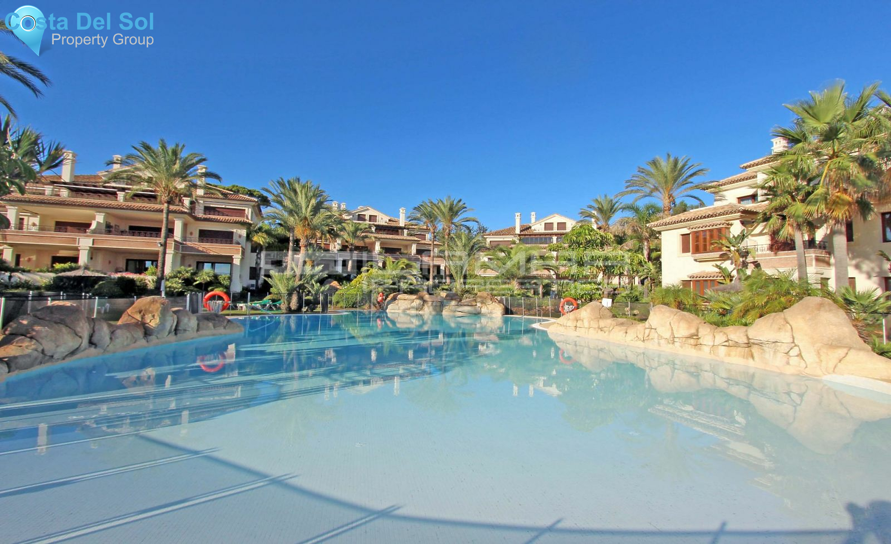 Penthouse in Los Monteros-1192273