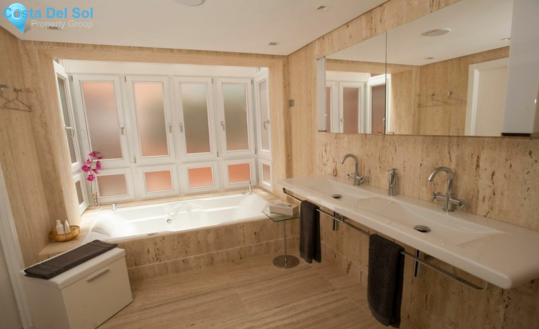 Penthouse in Los Monteros-1219763