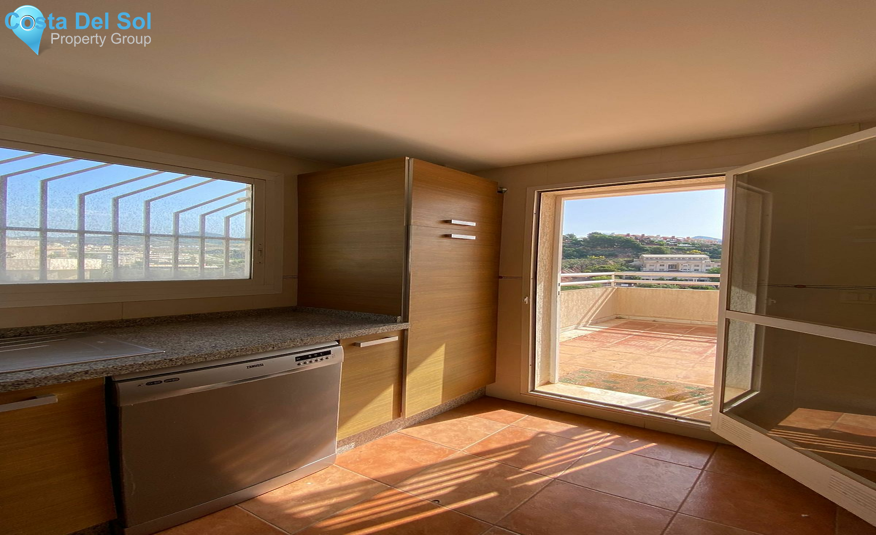 Penthouse in Málaga Este-1197198