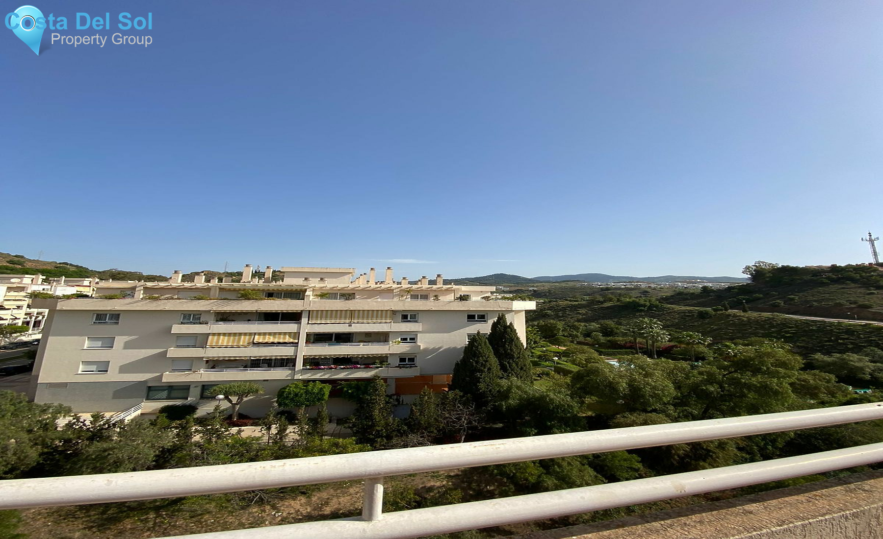 Penthouse in Málaga Este-1197189