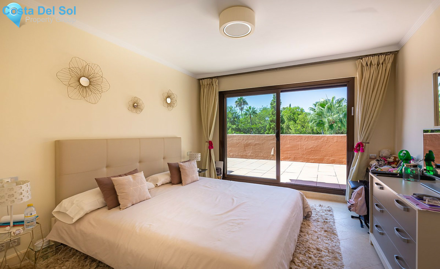 Penthouse in New Golden Mile-1459789