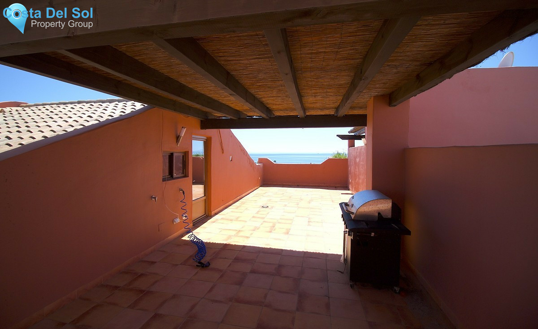 Penthouse in Estepona-701952