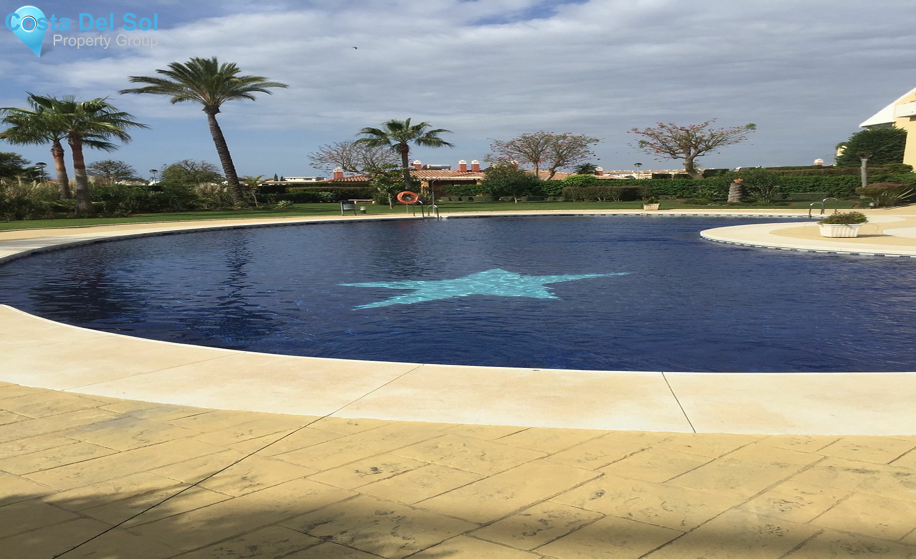 Penthouse in New Golden Mile-1185522