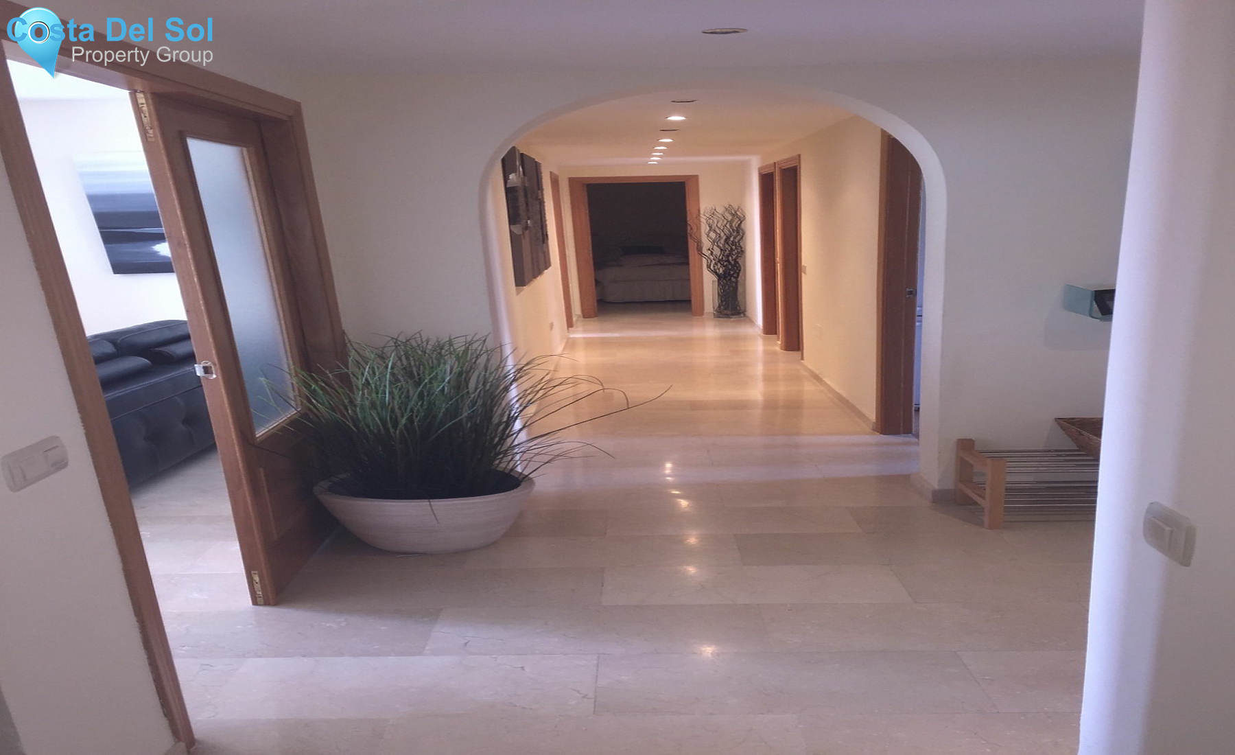 Penthouse in New Golden Mile-1185536