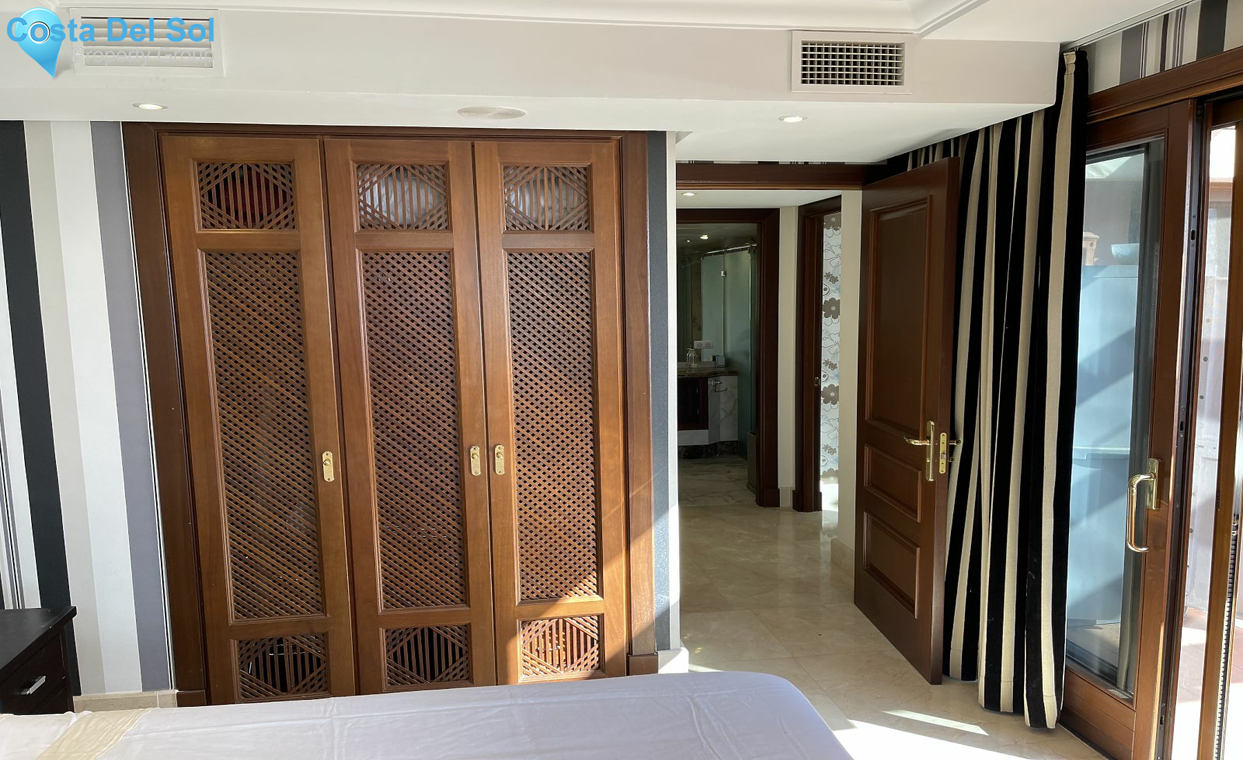 Penthouse in New Golden Mile-1191699