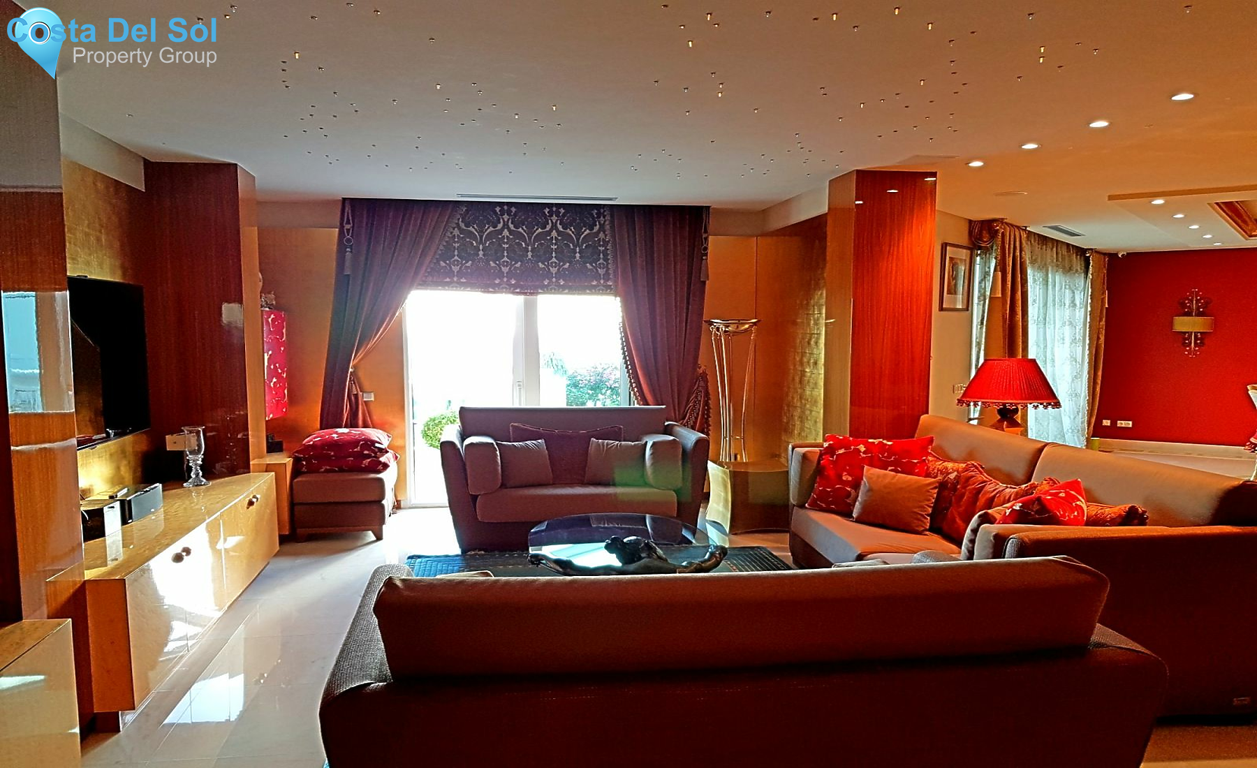 Penthouse in New Golden Mile-1418876