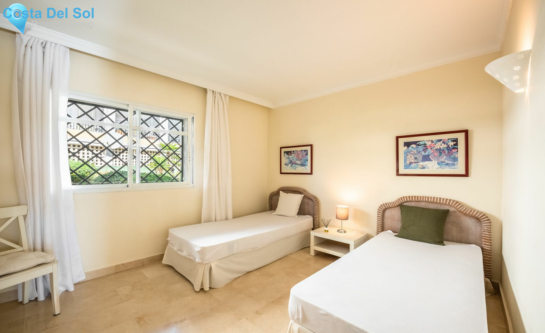 Penthouse in Nueva Andalucía-1470090