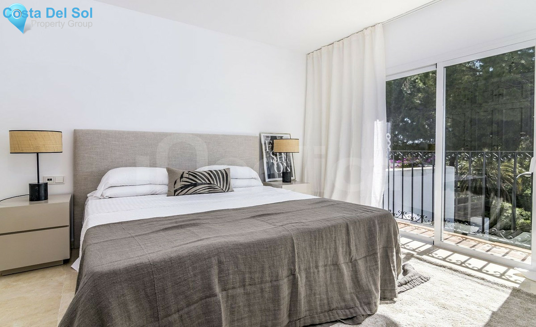 Penthouse in The Golden Mile-1364457