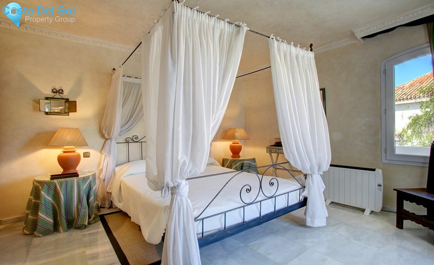 Penthouse in The Golden Mile-1215864