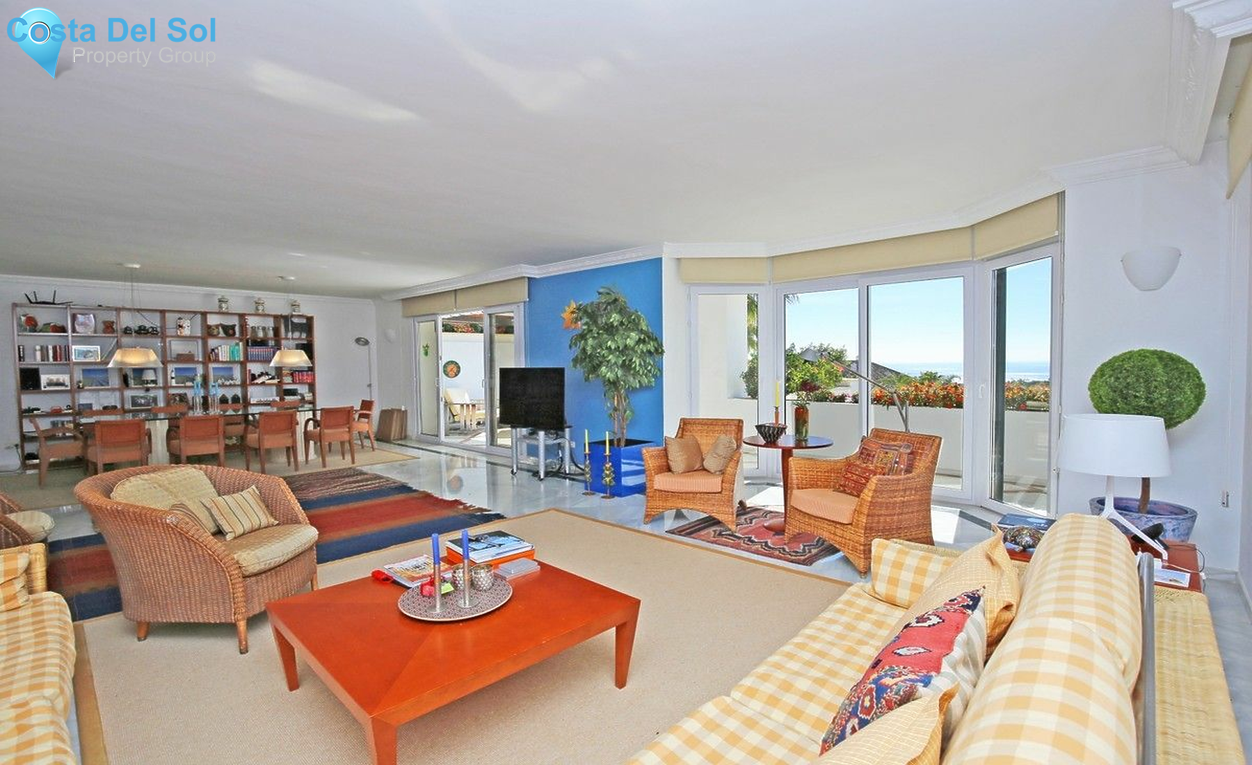 Penthouse in The Golden Mile-1445764