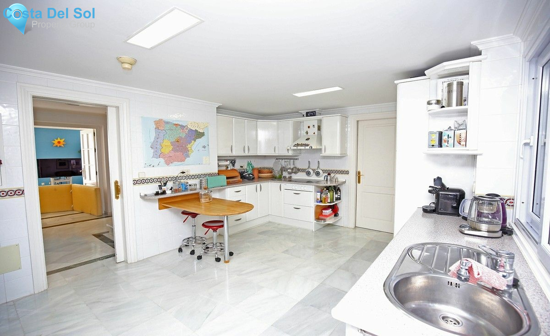 Penthouse in The Golden Mile-1445779