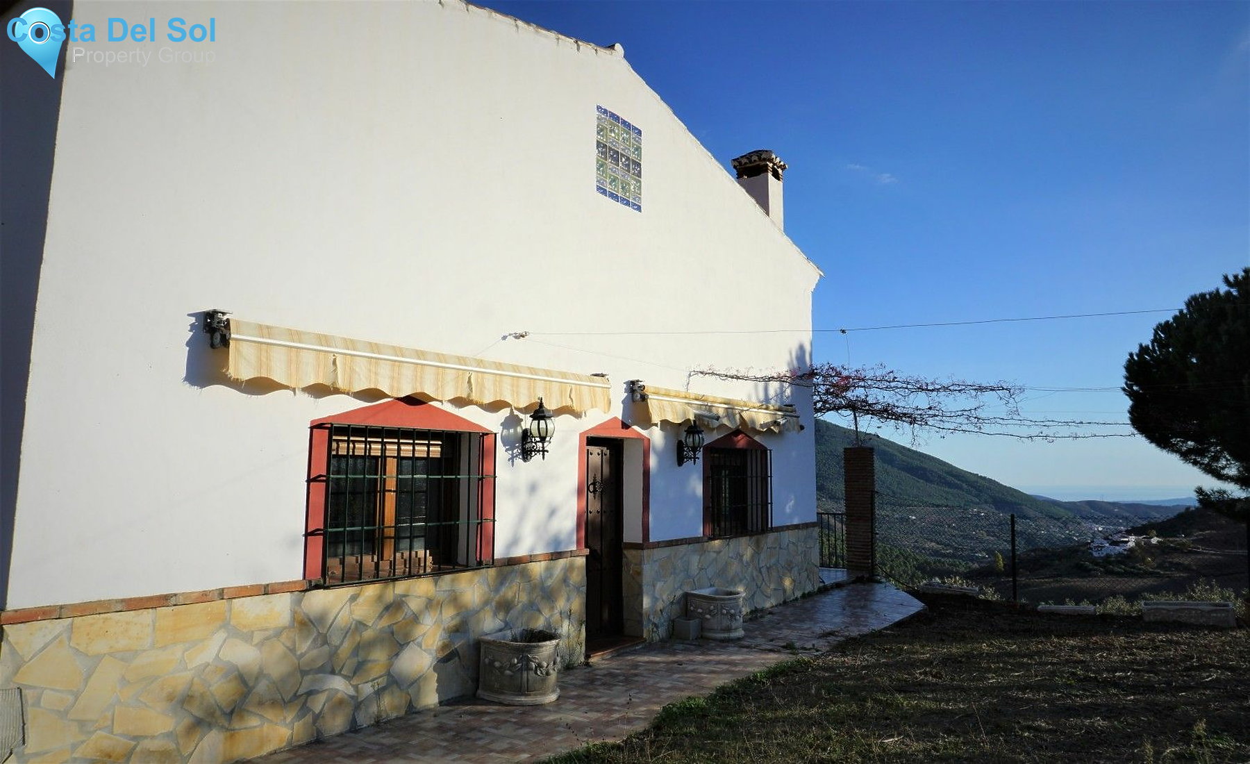 Semi-Detached House in Alcaucín-1186670